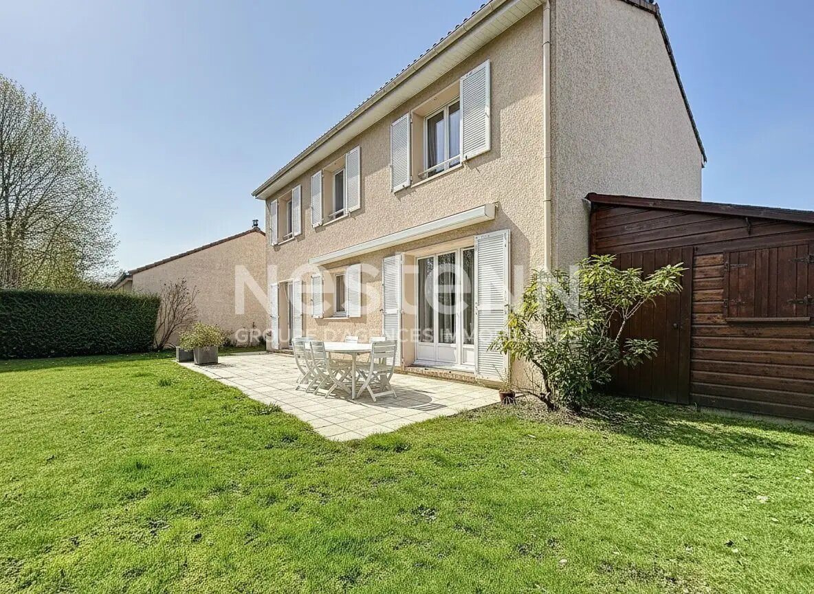 Maison à vendre, 136m², Montigny-le-Bretonneux