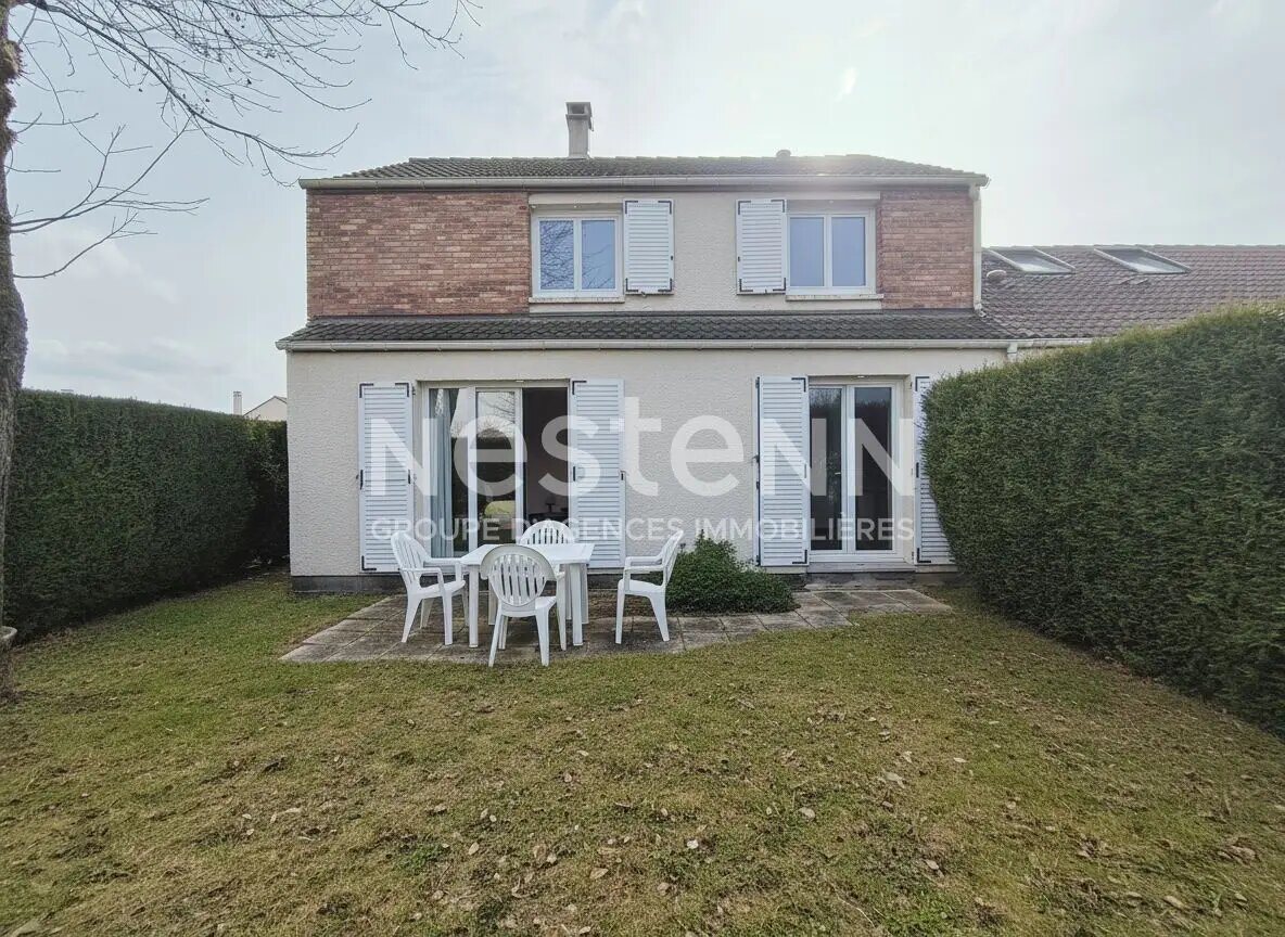 Maison à vendre, 107m², Montigny-le-Bretonneux
