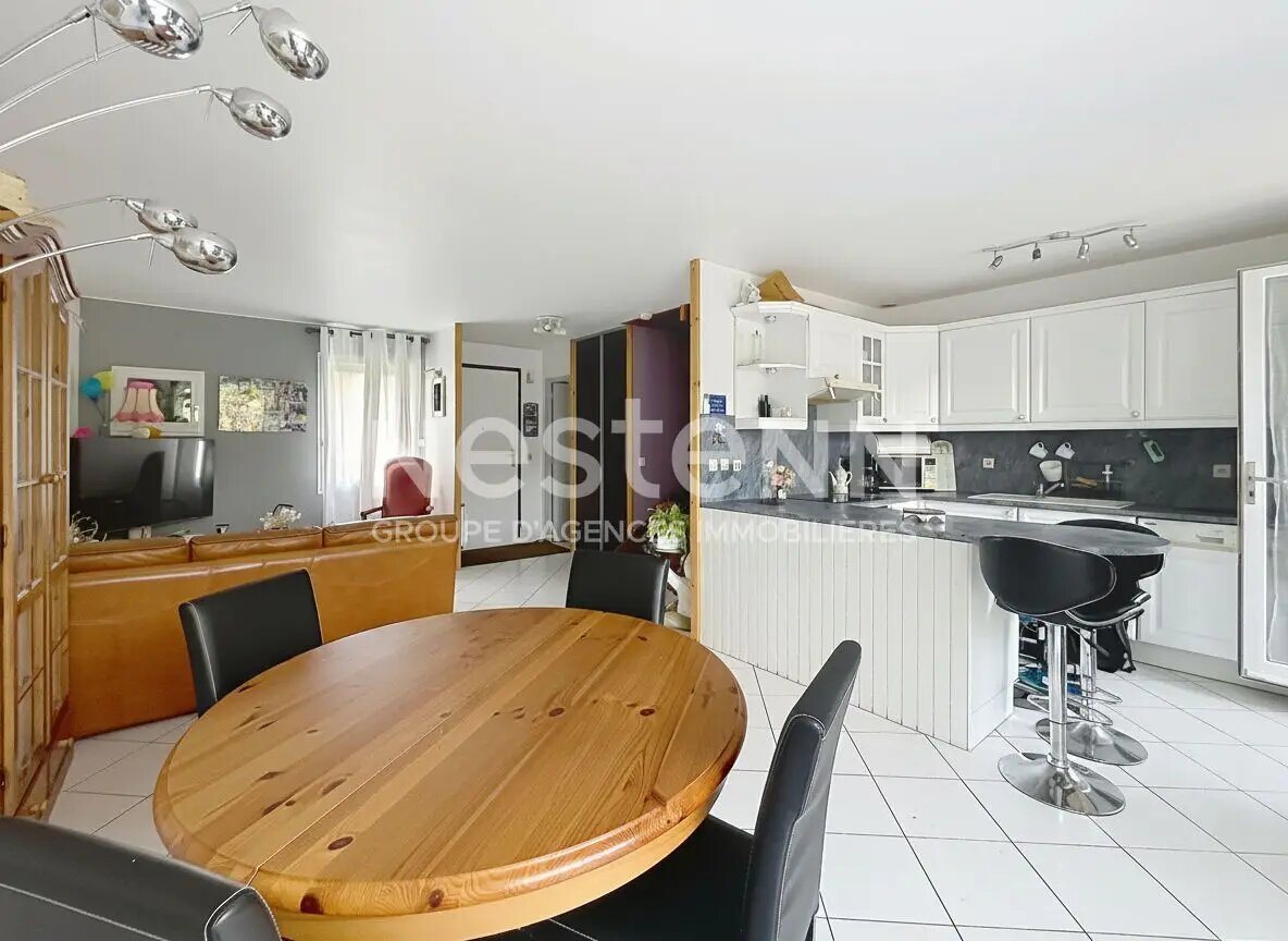 Maison à vendre, 97m², Montigny-le-Bretonneux