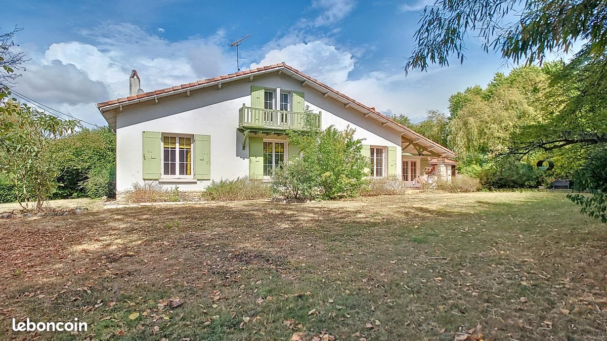 Maison à vendre, 180m², Nérac