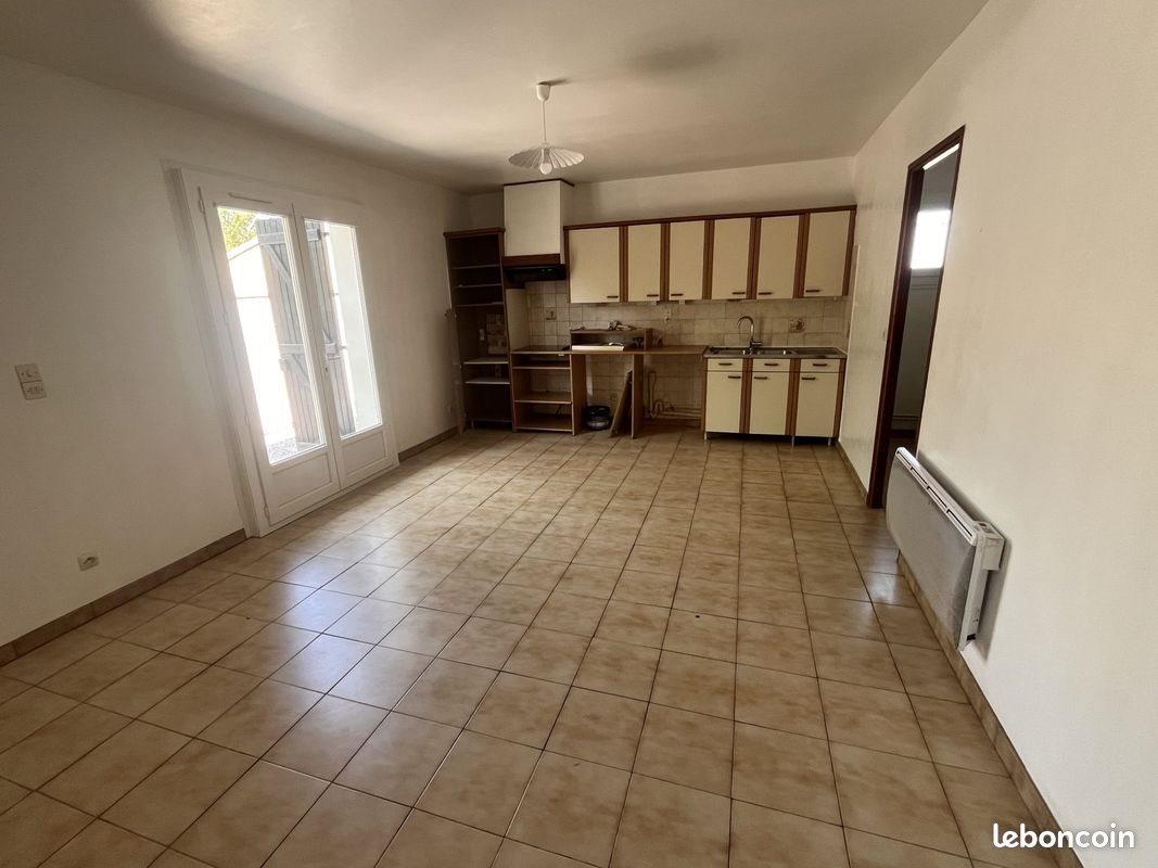 Maison à louer, 73m², Sorèze