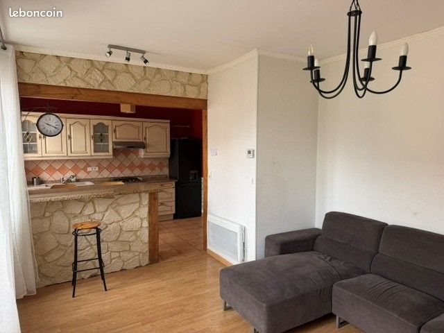 Appartement à louer, 74m², Verneuil