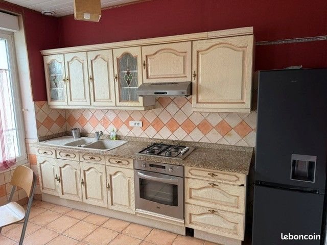 Appartement à louer, 74m², Verneuil