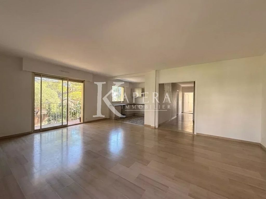 Appartement à louer, 100m², Antibes