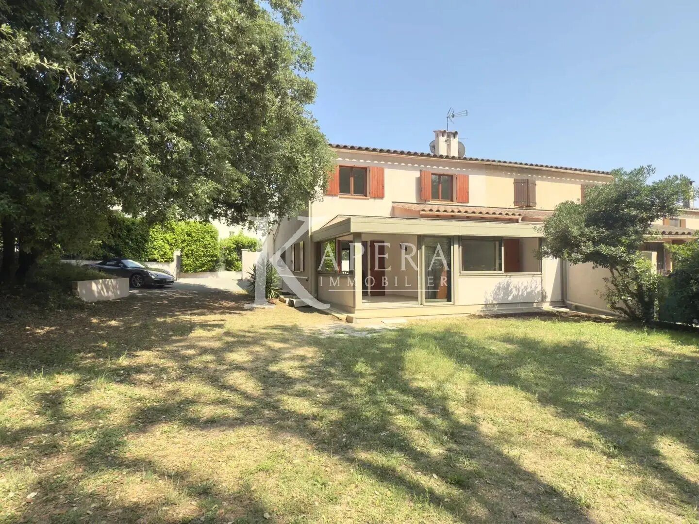Maison à louer, 120m², Valbonne