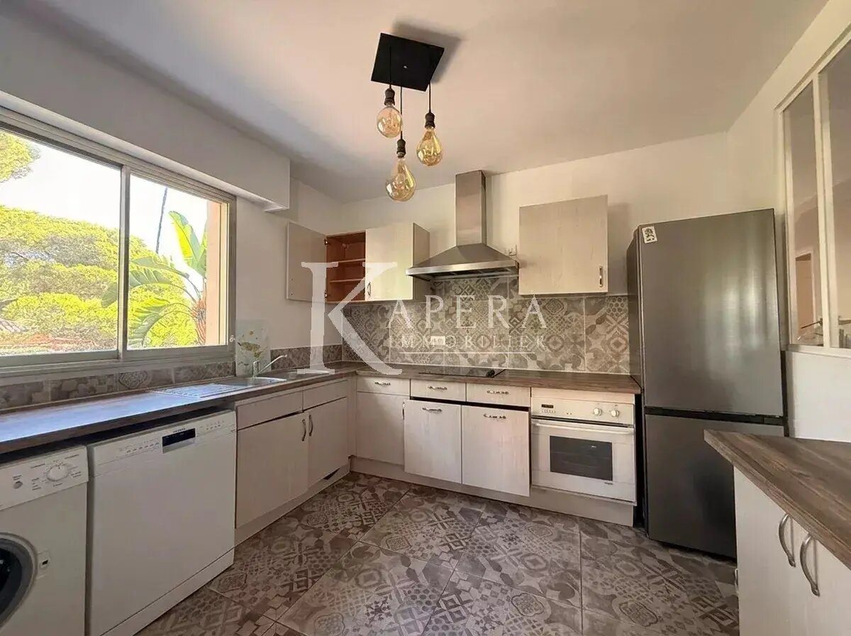Appartement à louer, 100m², Antibes