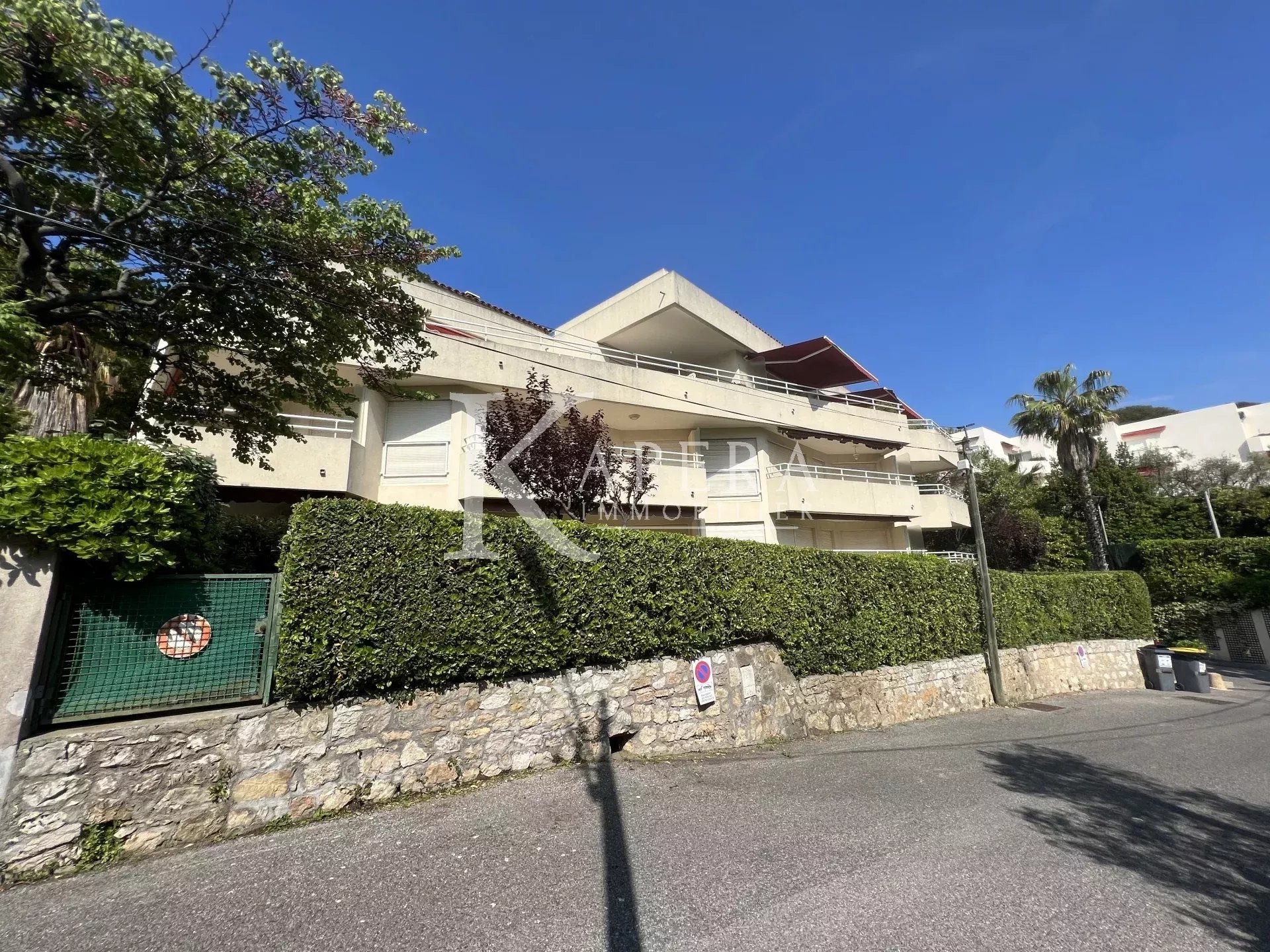 Appartement à louer, 75m², Antibes