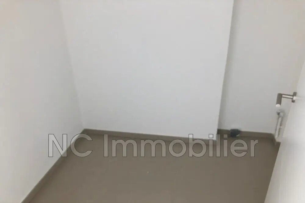 Appartement à louer, 78m², Antibes