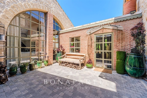 7 pièces 398 m² · à Sommières · 398 m² · 1 290 000 €