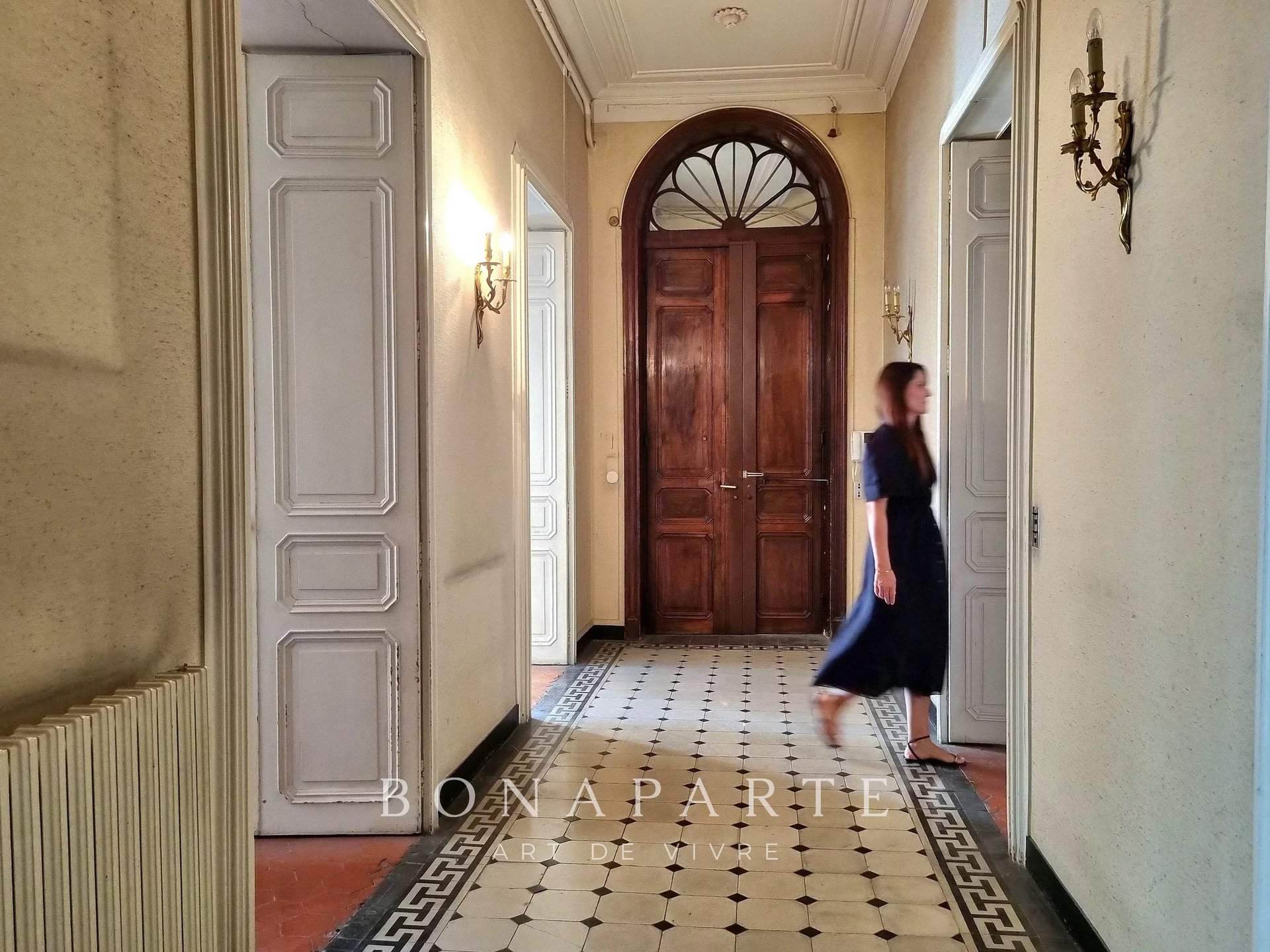 Appartement à vendre, 216m², Nîmes