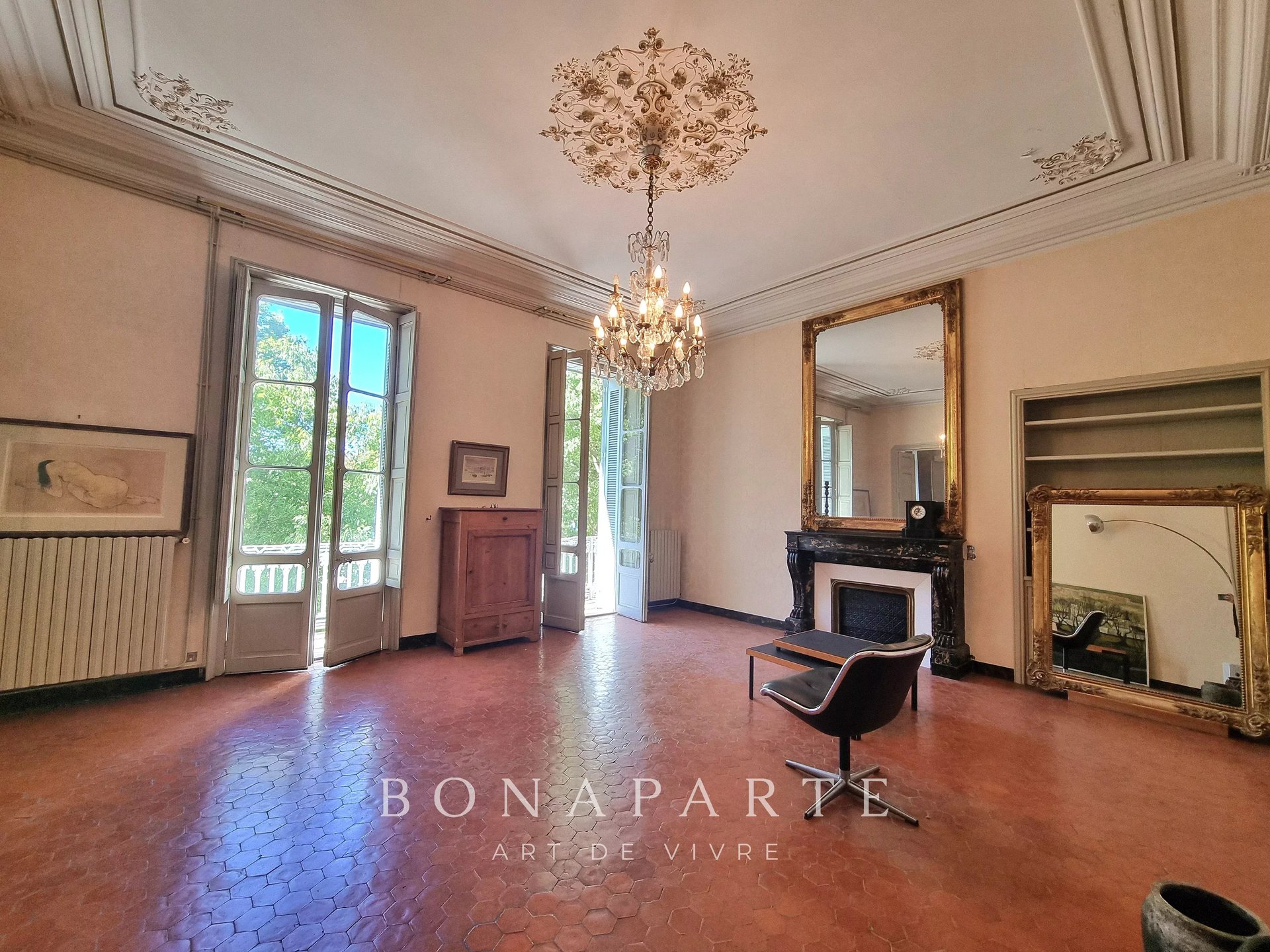 Appartement à vendre, 216m², Nîmes