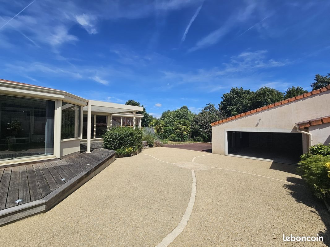 Maison à vendre, 235m², Monnières