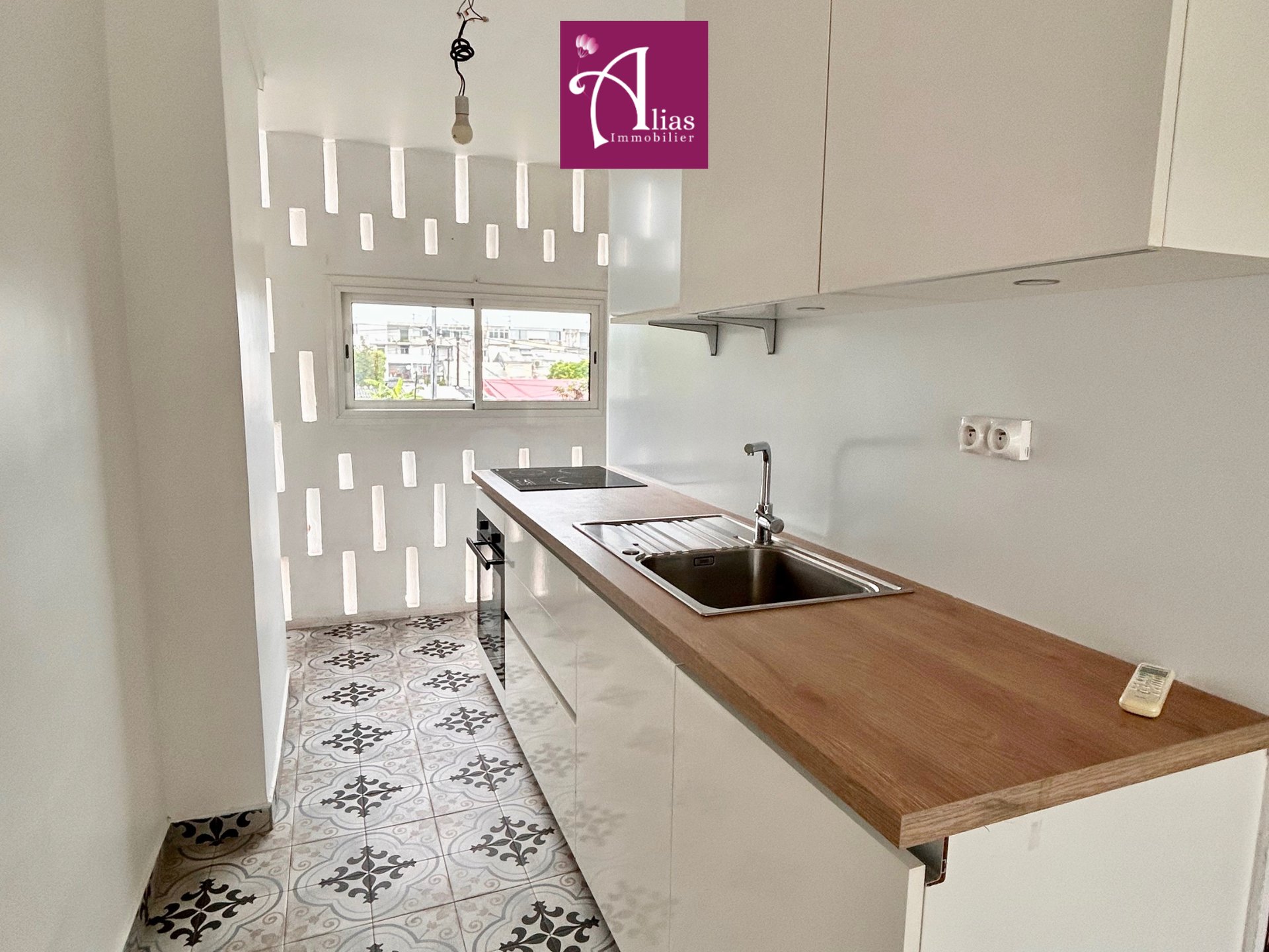 Appartement à vendre, 54m², Les Abymes