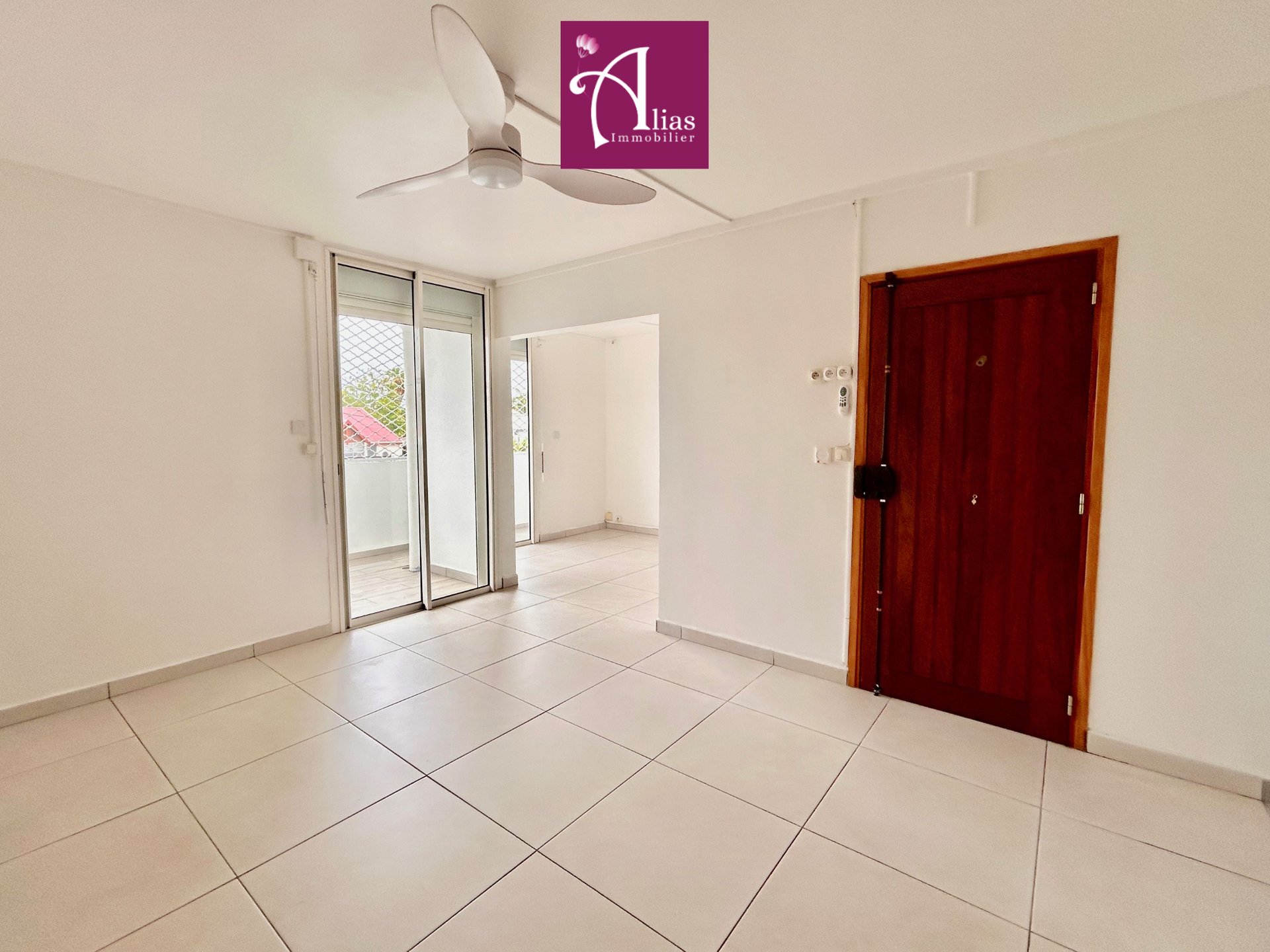 Appartement à vendre, 54m², Les Abymes