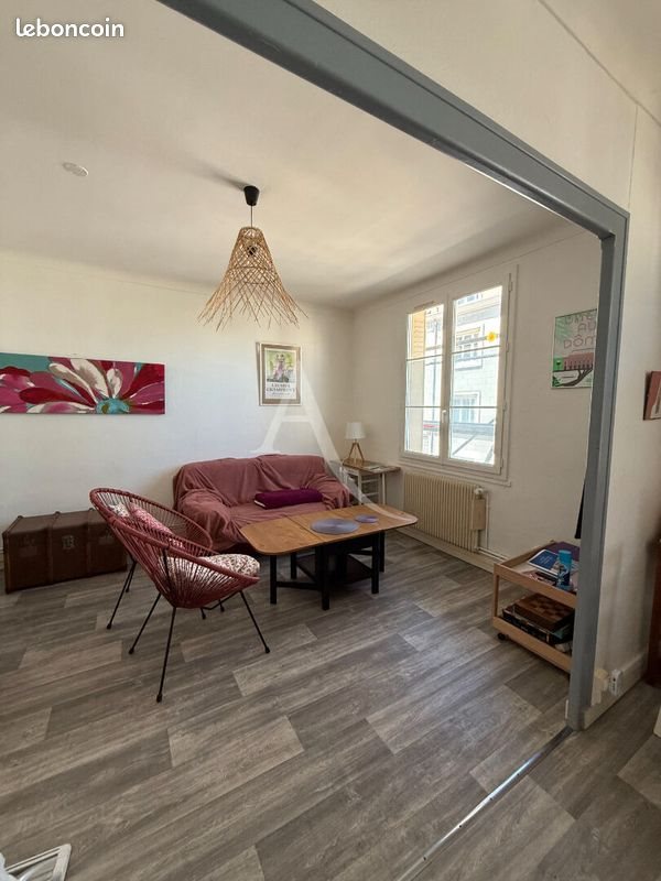 Appartement à louer, 66m², Saumur