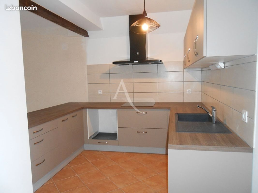 Appartement à louer, 87m², Saint-Sylvain-d'Anjou