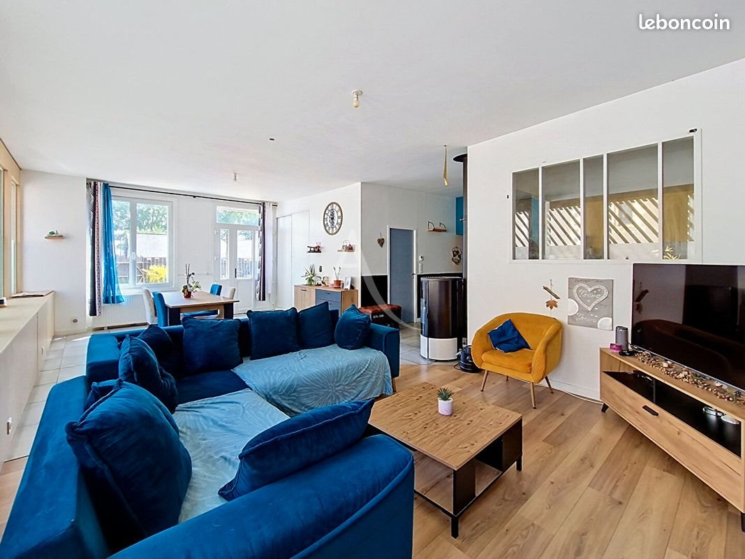 Maison à vendre, 120m², Ombrée d'Anjou
