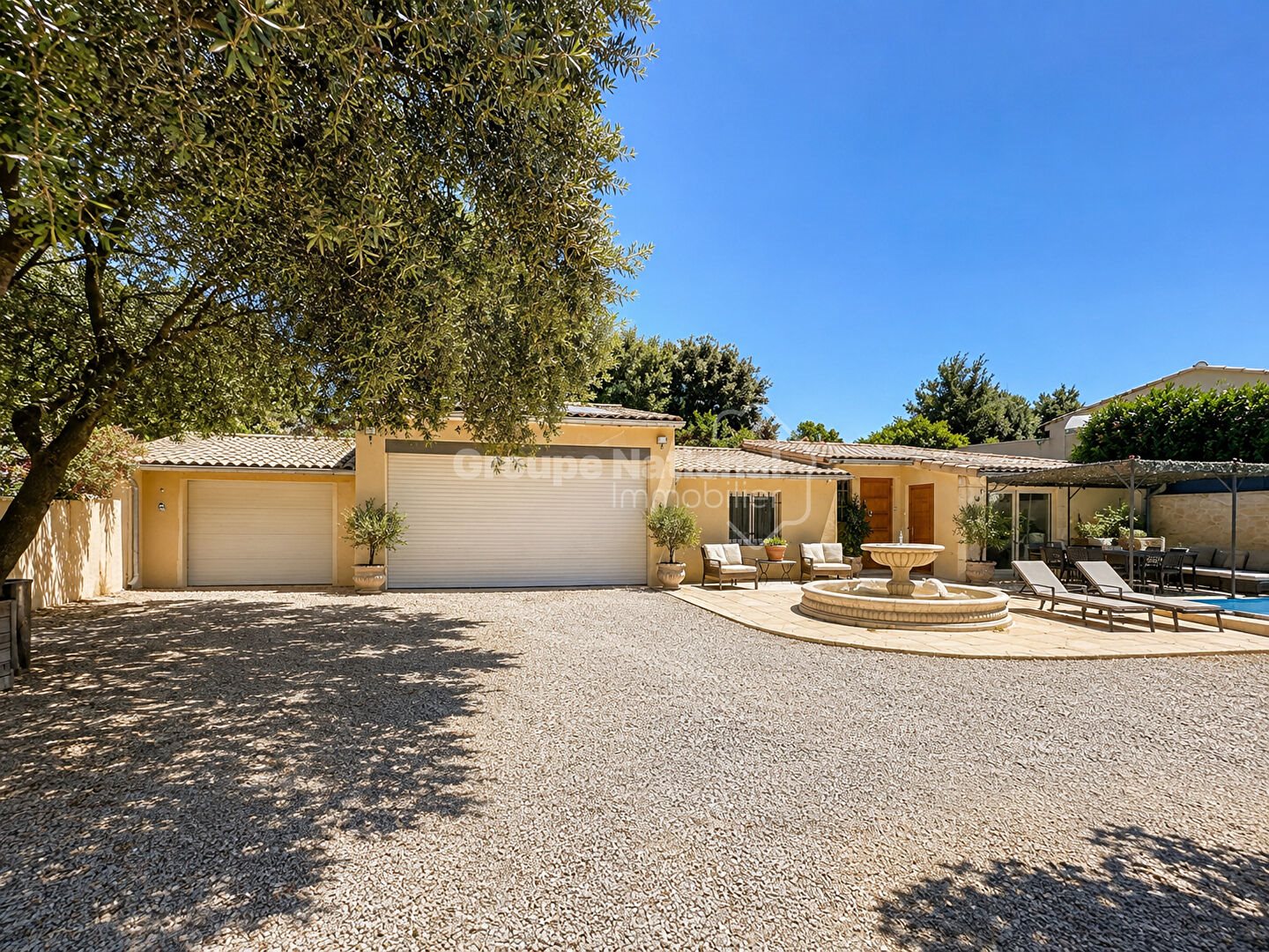 Maison à vendre, 220m², Sorgues