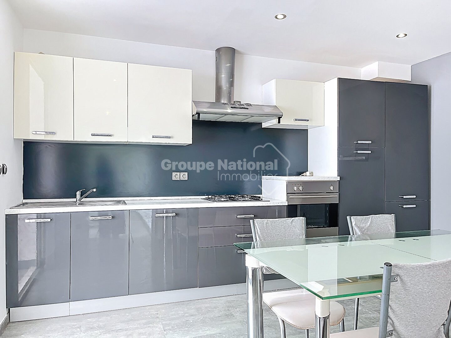 Maison à vendre, 162m², Entraigues-sur-la-Sorgue