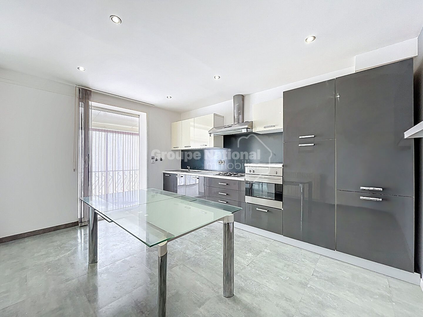 Maison à vendre, 162m², Entraigues-sur-la-Sorgue
