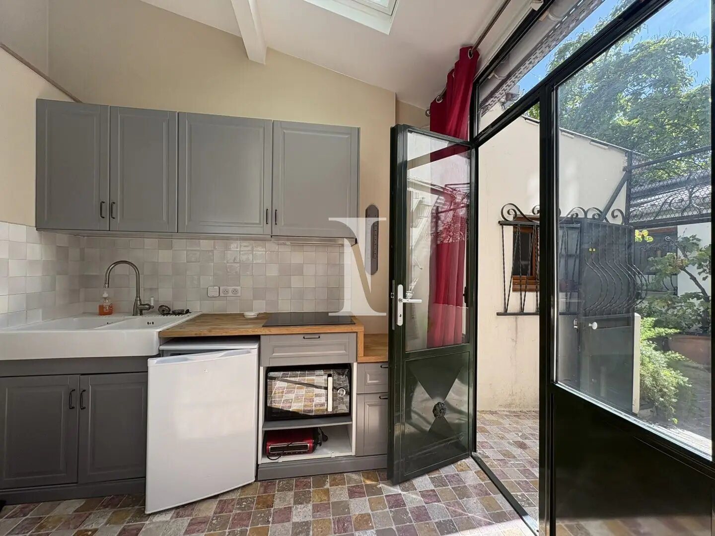 Appartement à louer, 24m², Paris 20ème