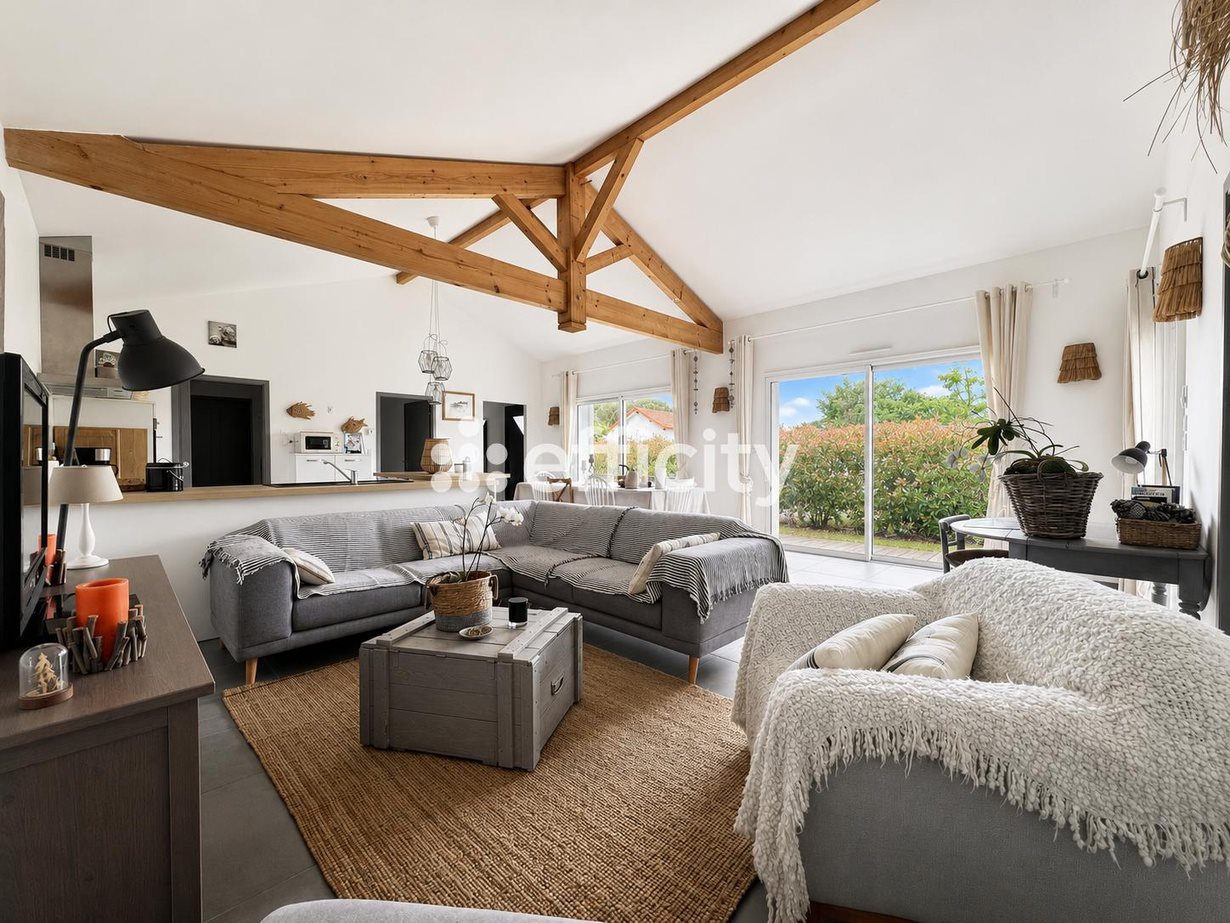 Maison à vendre, 112m², Arès