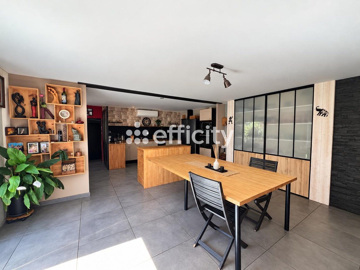 Maison à vendre, 137m², Sainte-Hélène