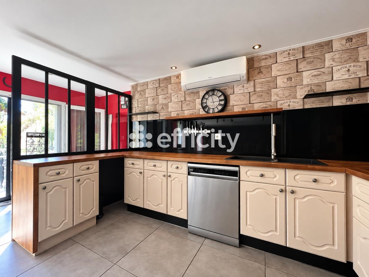 Maison à vendre, 137m², Sainte-Hélène