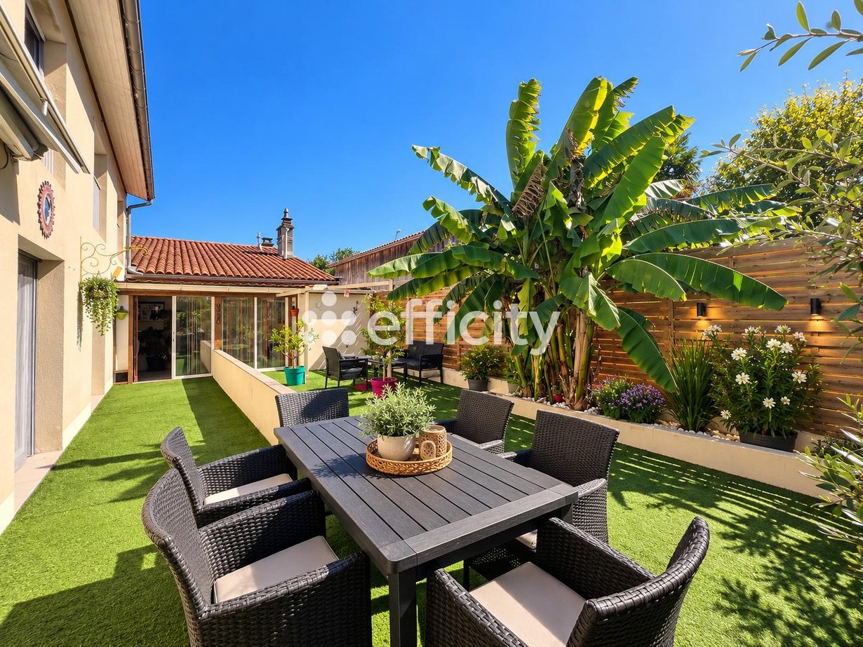 Maison à vendre, 137m², Sainte-Hélène