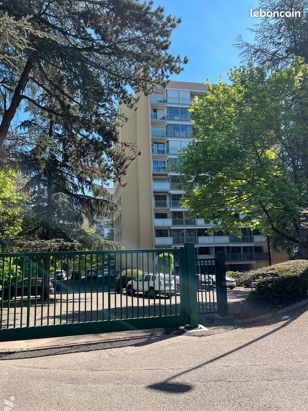 Appartement à vendre, 108m², Saint-Étienne