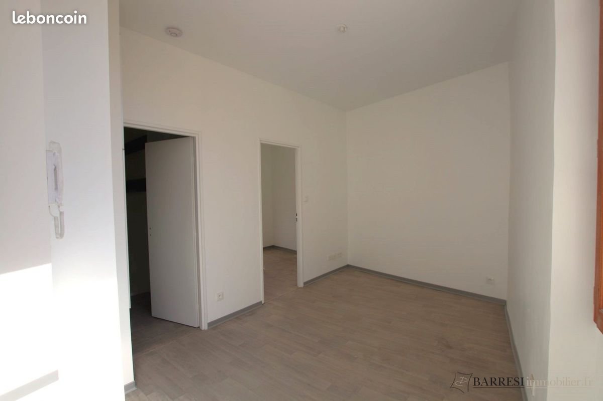 Appartement à louer, 27m², Toulon