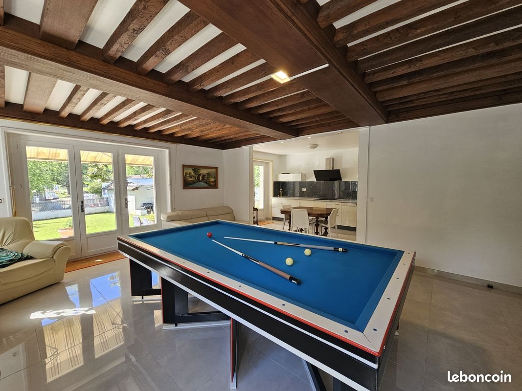 Maison à vendre, 199m², Belley