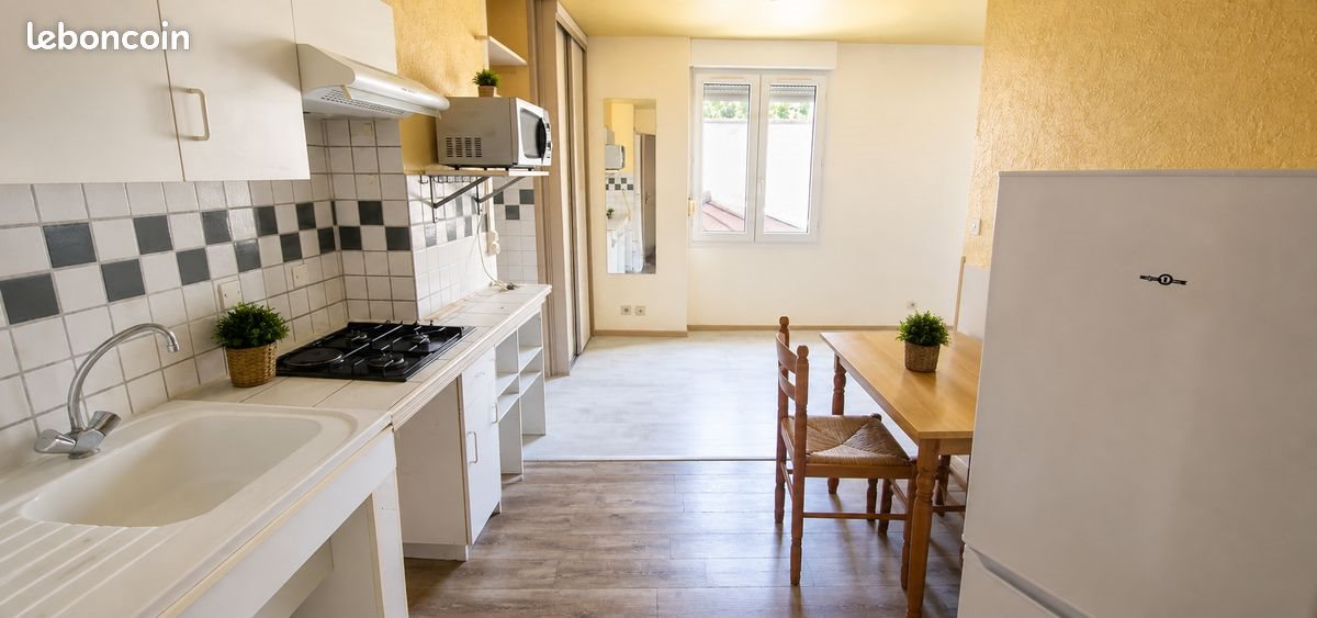 Appartement à louer, 29m², Belley