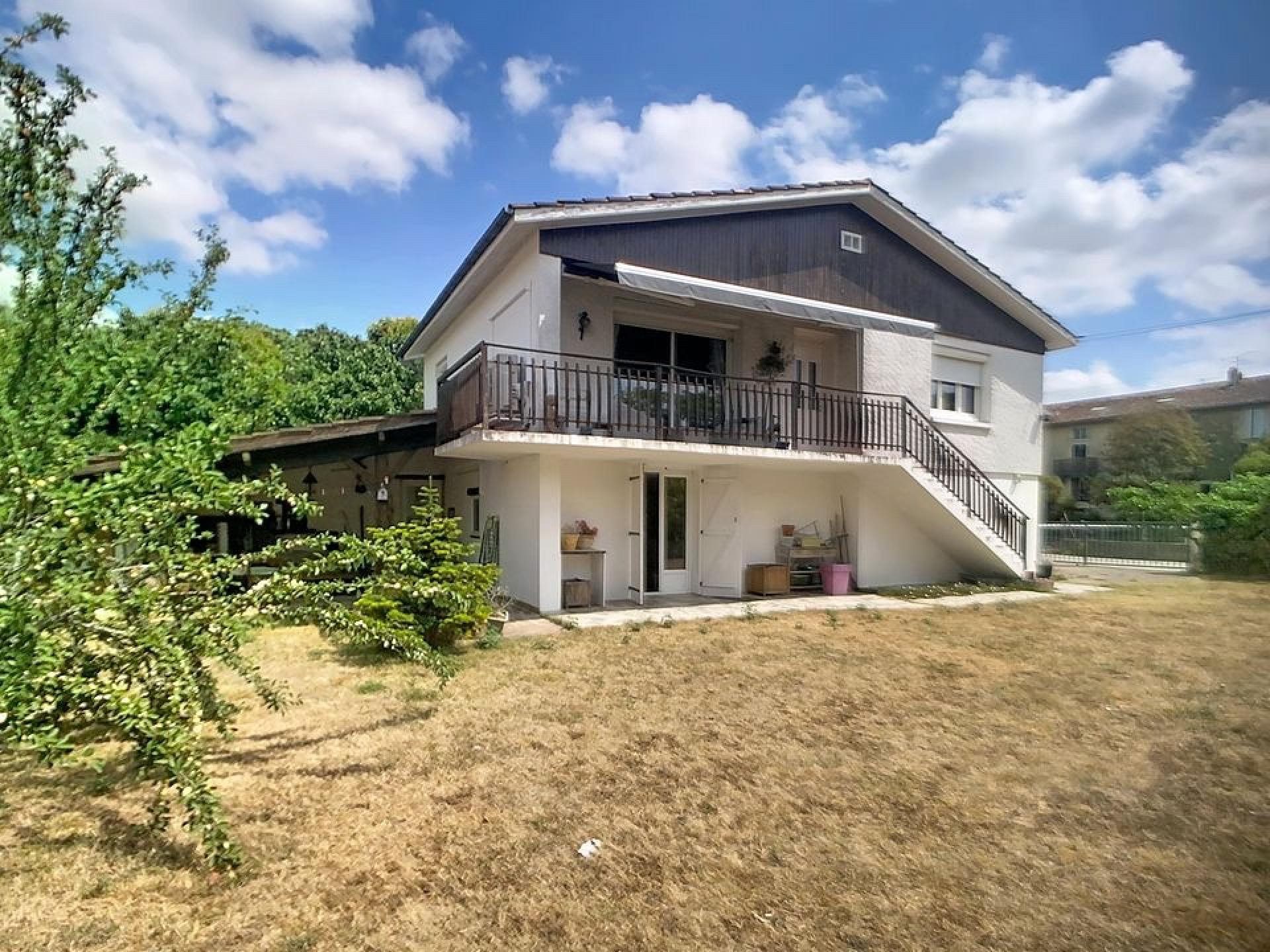 Maison à vendre, 142m², Auch