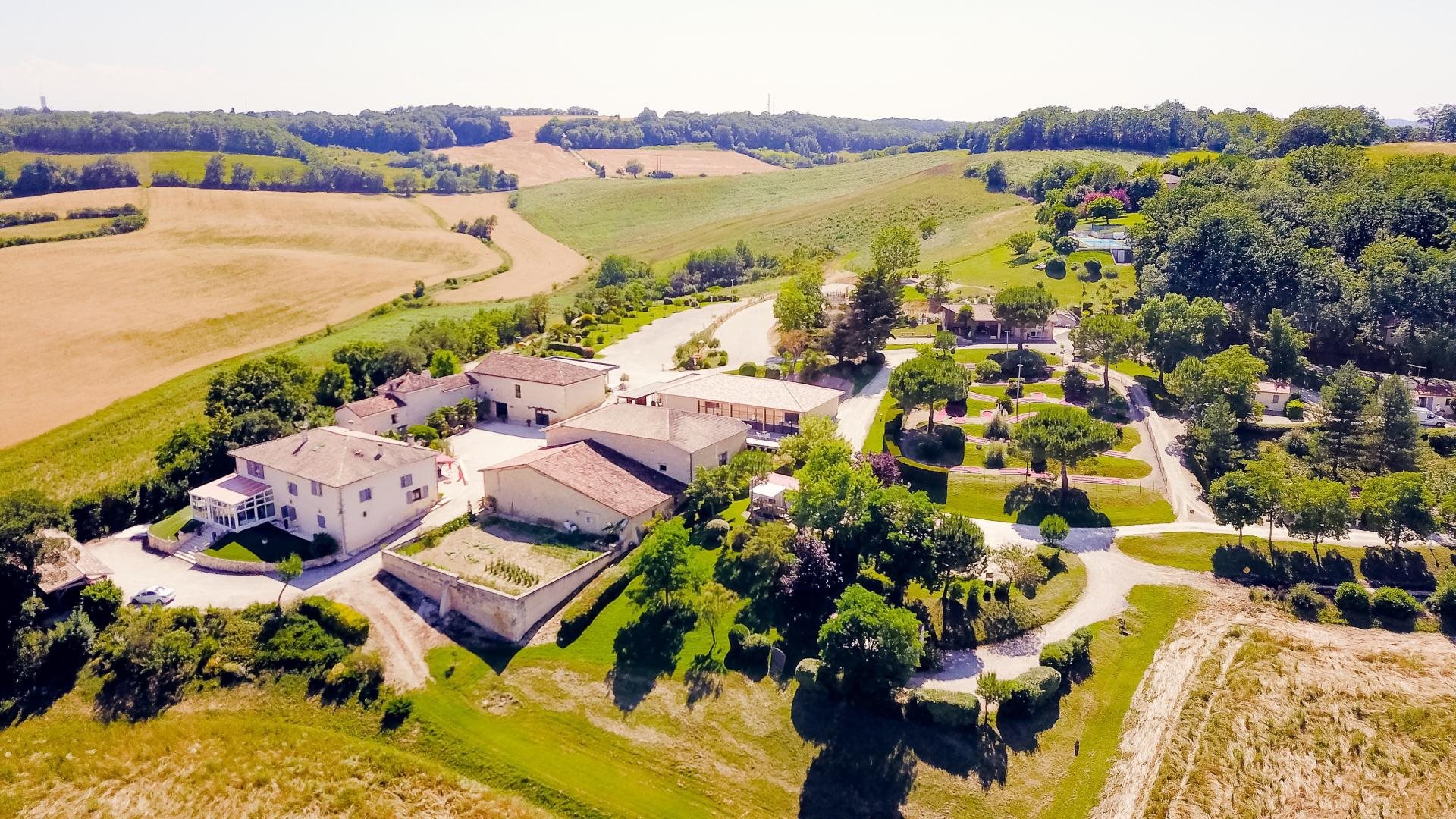 Maison à vendre, 2000m², Auch
