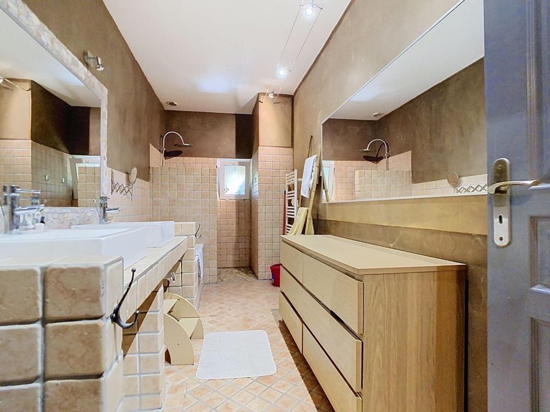 Maison à vendre, 183m², Biran