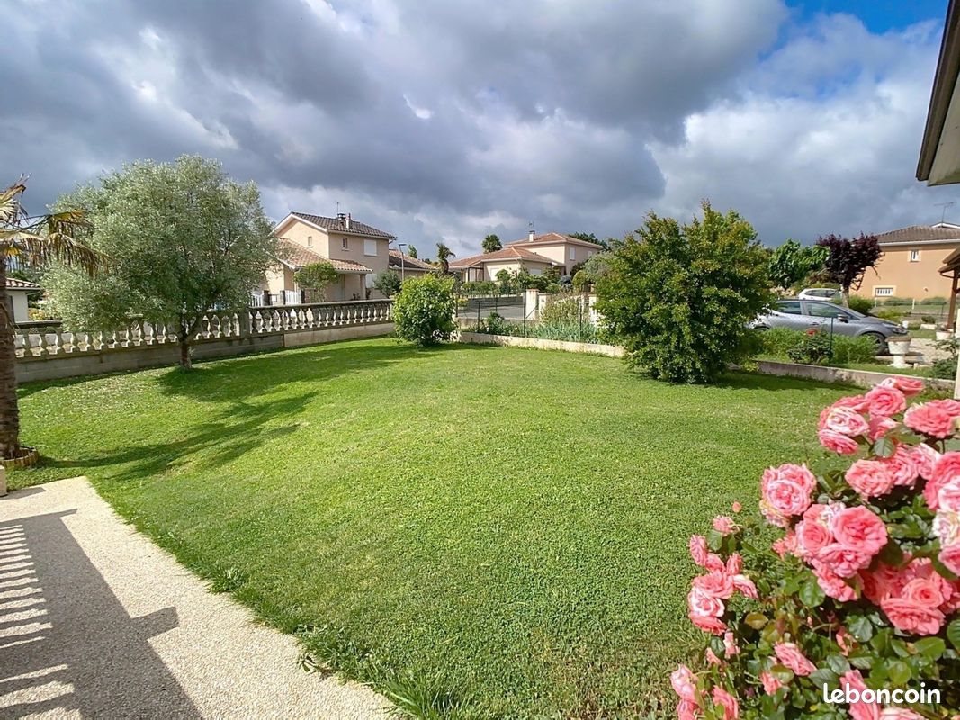 Maison à vendre, 136m², Pavie