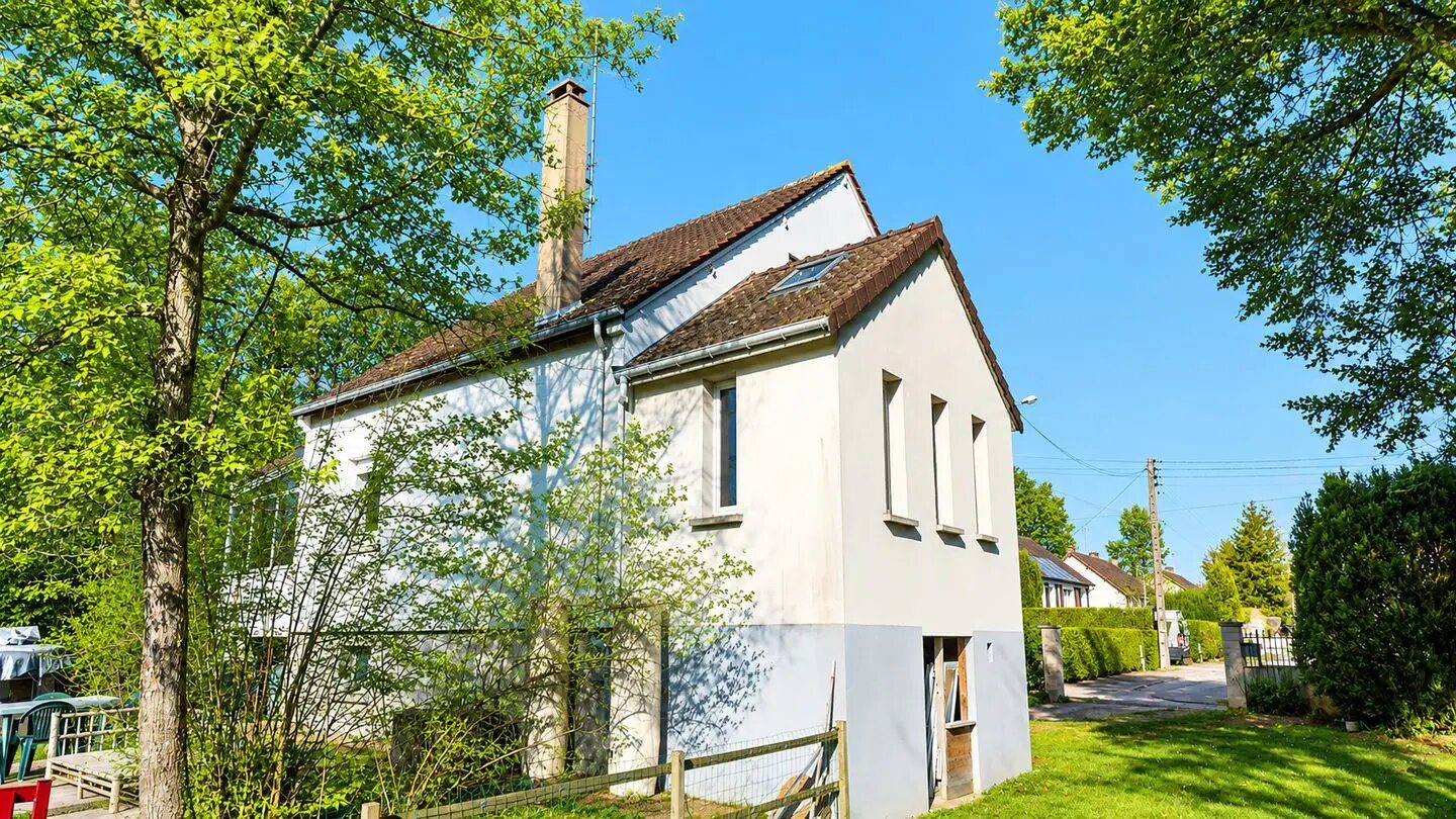 Maison à vendre, 132m², Saint-Sébastien-de-Morsent