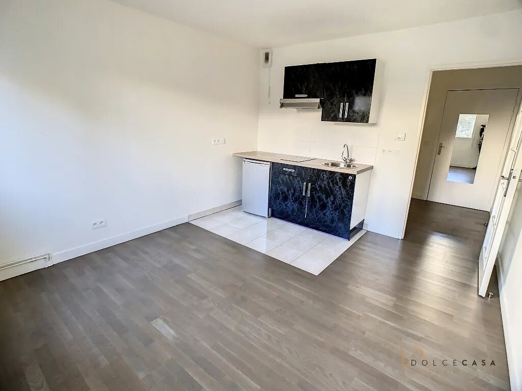 Appartement à louer, 21m², Nogent-sur-Marne