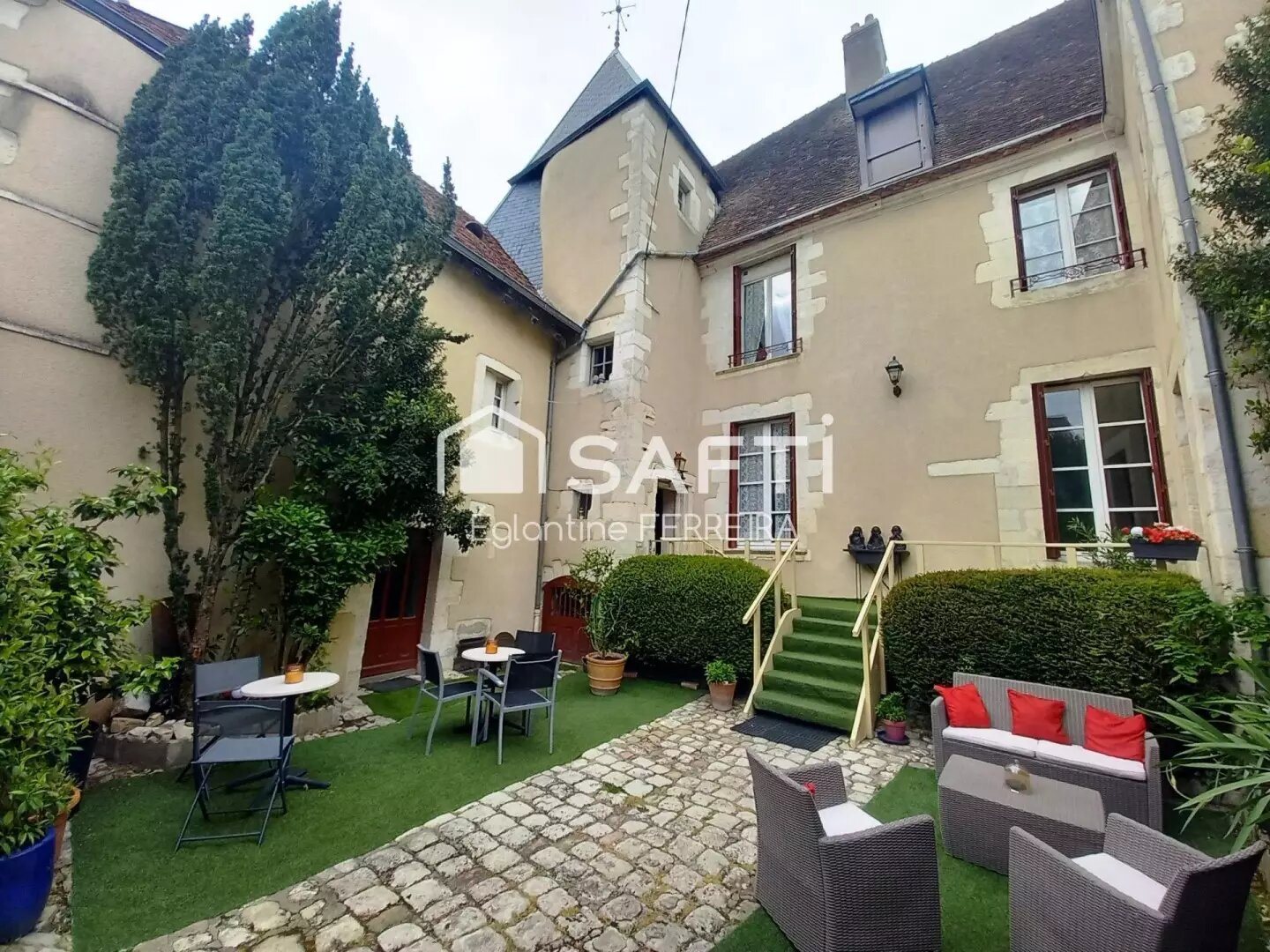 Maison à vendre, 318m², Issoudun