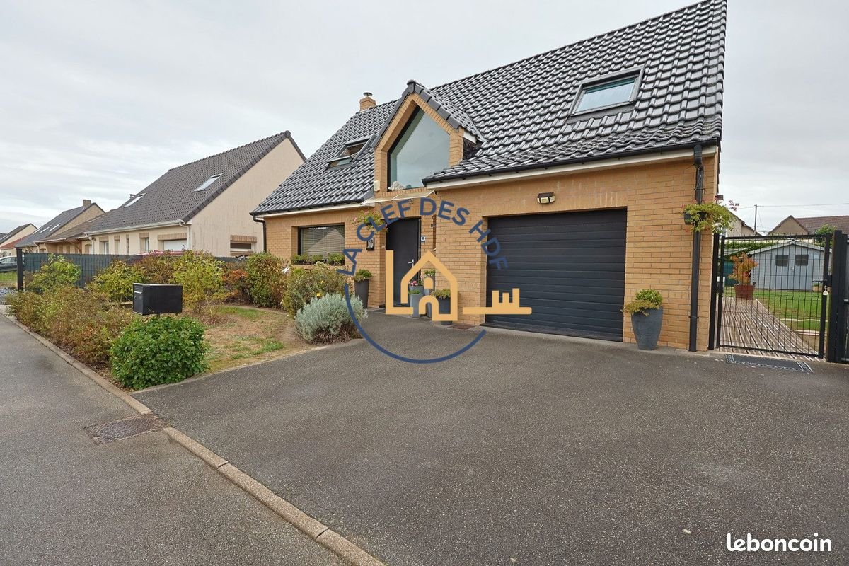 Maison à vendre, 105m², Avion