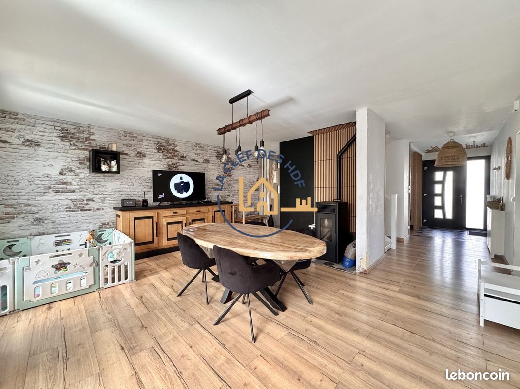 Maison à vendre, 160m², Éleu-dit-Leauwette