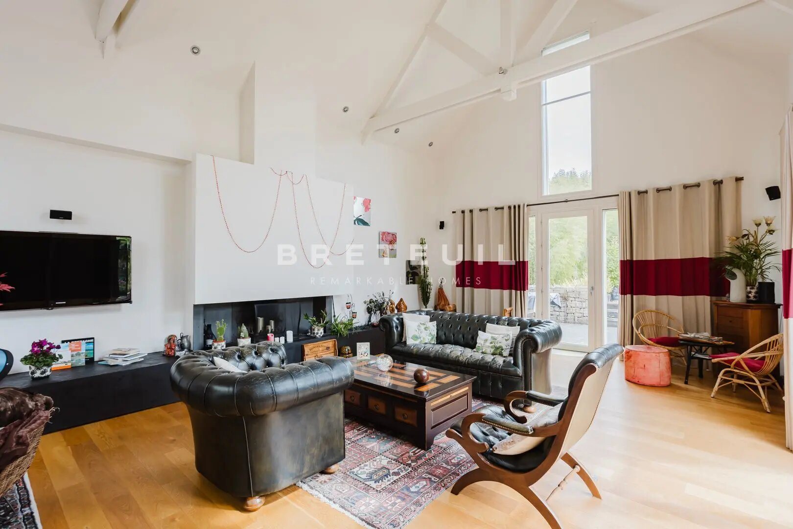 Maison à vendre, 247m², La Ville-ès-Nonais
