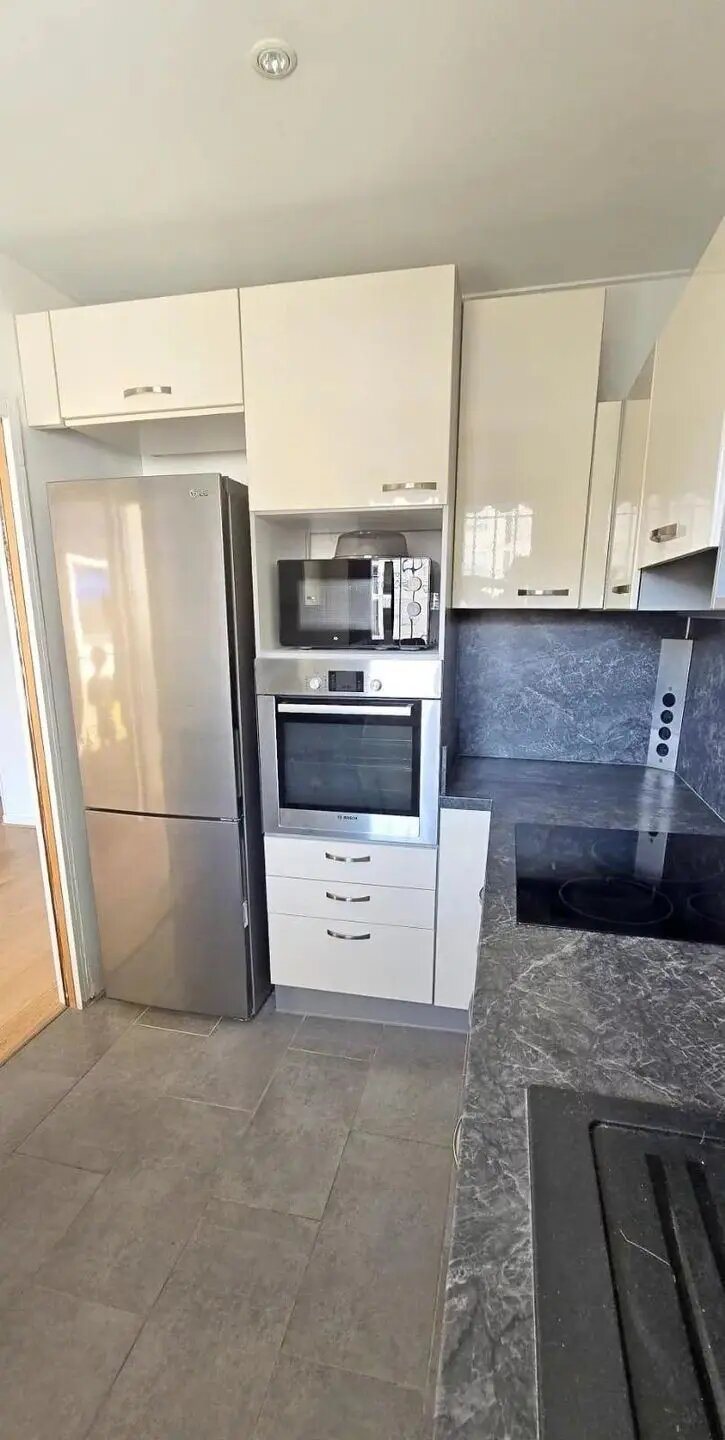 Appartement à louer, 65m², Antibes