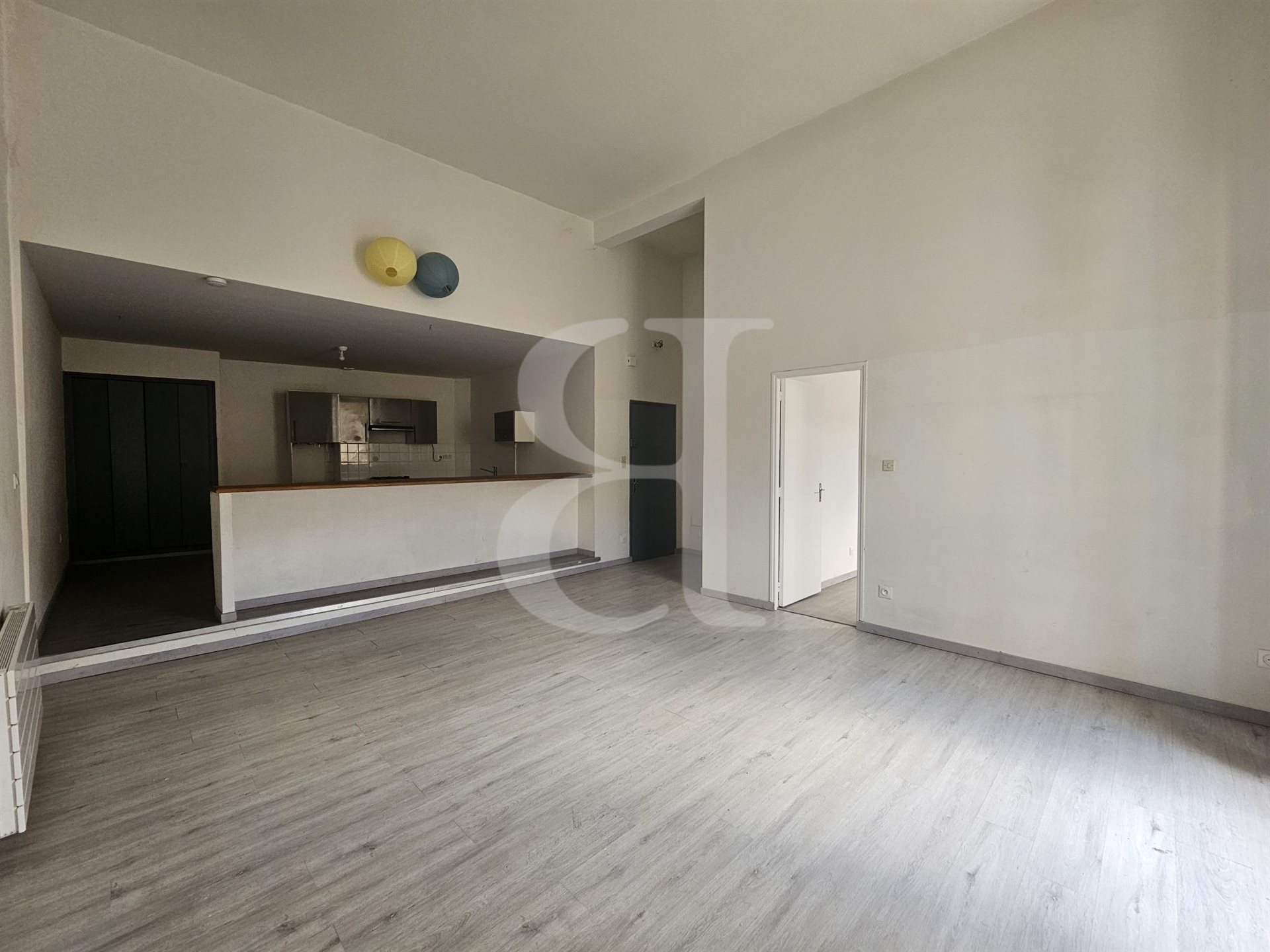 Appartement à vendre, 66m², Mazan