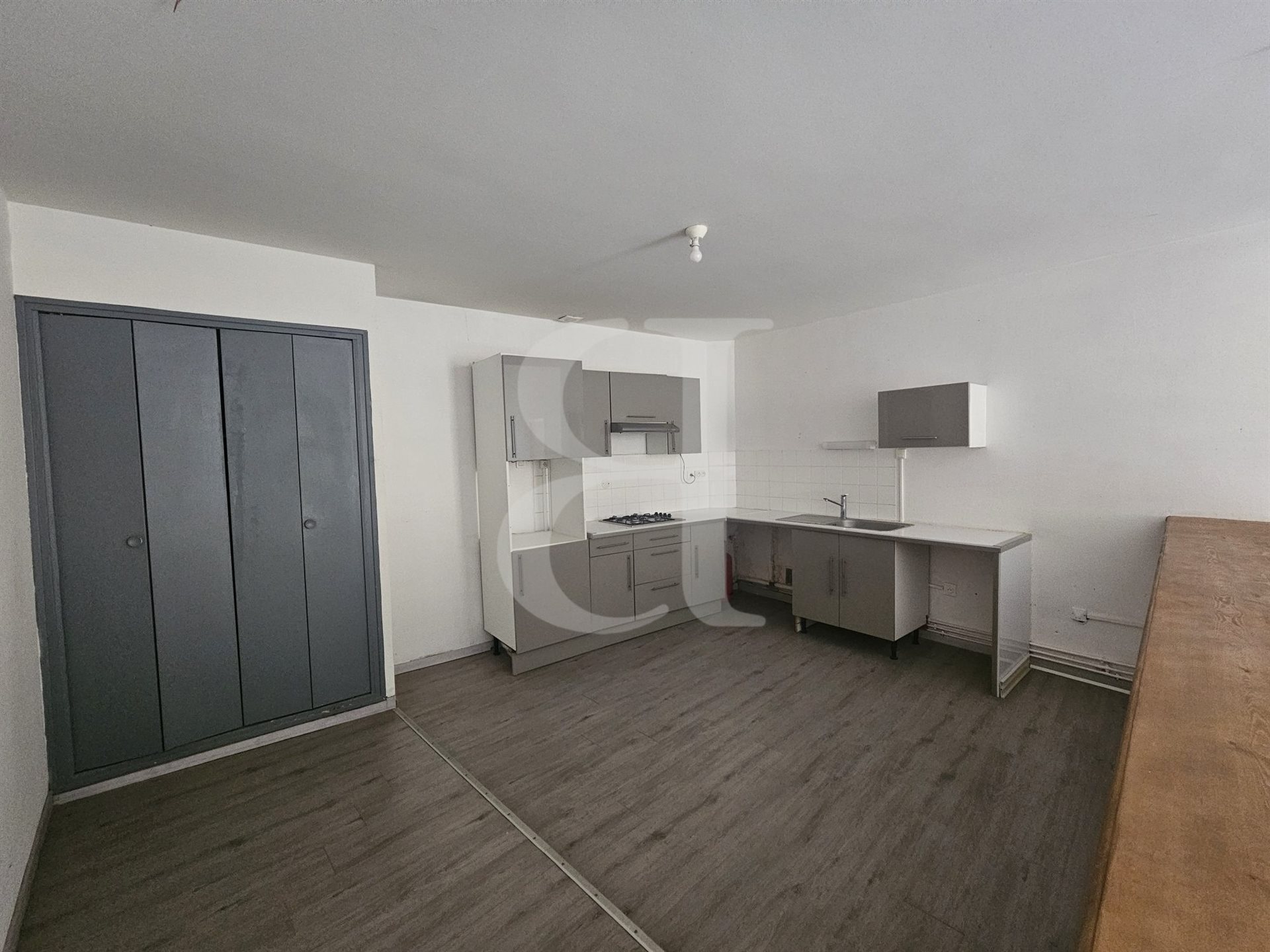 Appartement à vendre, 66m², Mazan