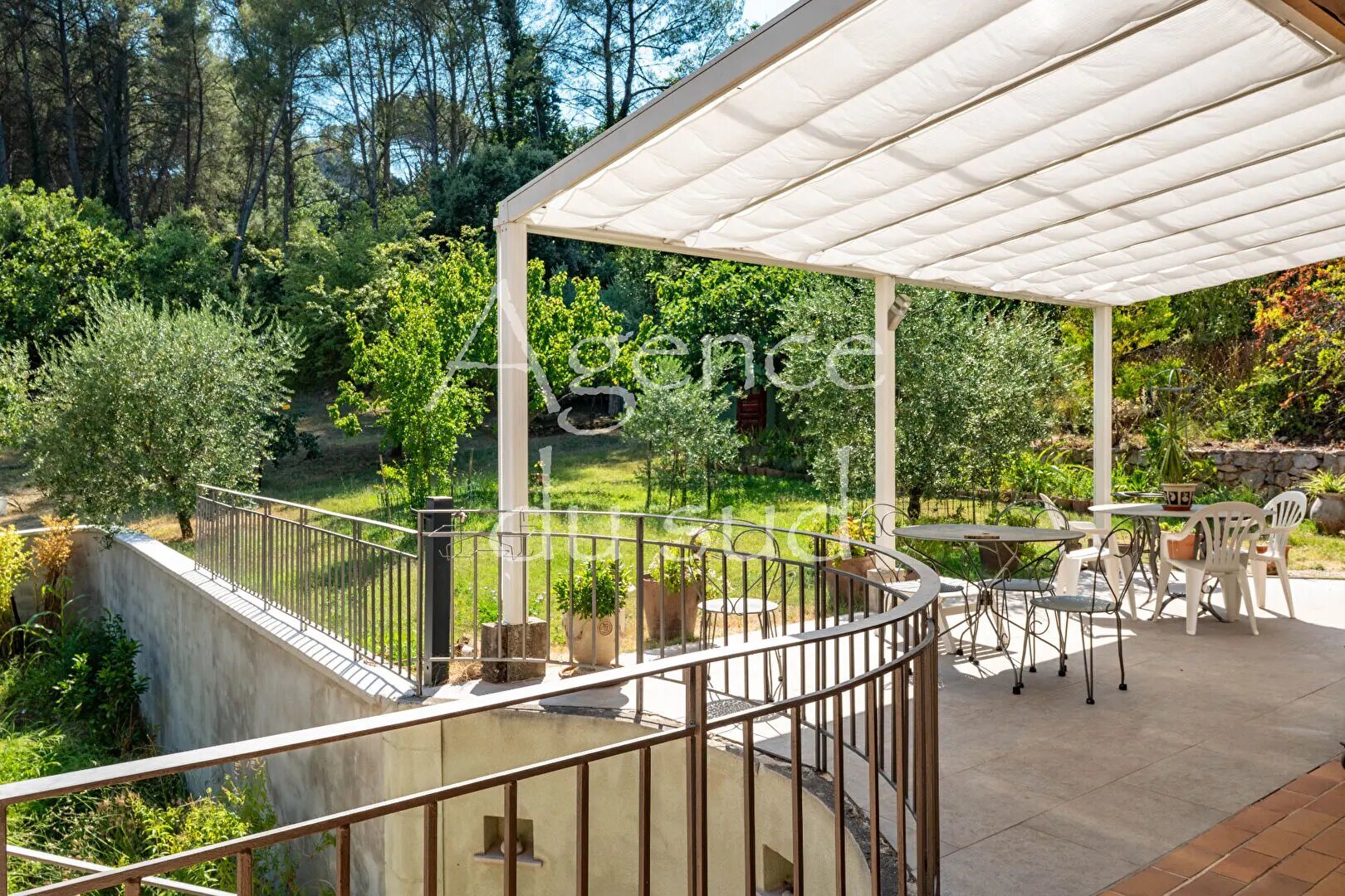 Maison à vendre, 120m², Peypin