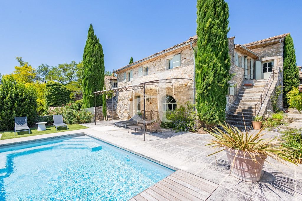 Maison à vendre, 362m², Grignan
