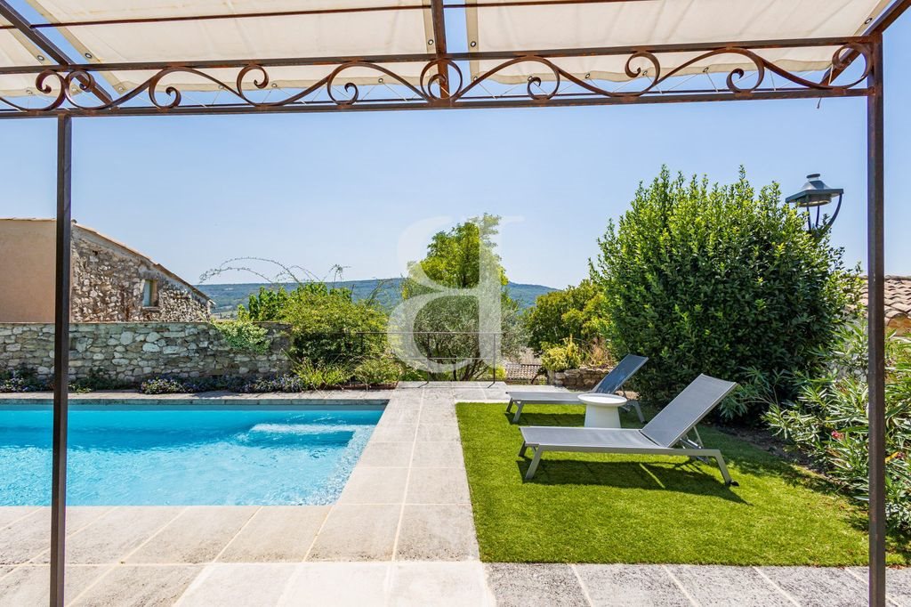 Maison à vendre, 362m², Grignan