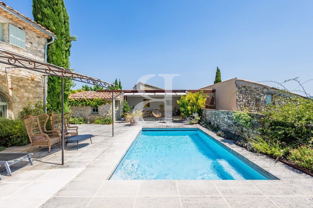 Maison à vendre, 362m², Grignan